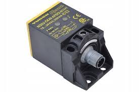 Sensor inductivo, distancia de conmutación extendida, 3 hilos DC, 10…30 VDC, contacto de cierre, salida PNP, conector, M12 x 1