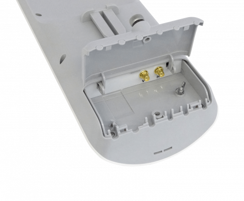 MANT-15S MIKROTIK Antena Sectorial de 5GHz MTAS-5G-15D120 de 15dBi, Apertura 120º/10º, con 2 Conectores RP-SMA-Hembra