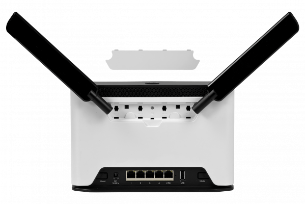 CHATEAU-5G-R17 MIKROTIK Enrutador 5G Monofrecuencia Ranura SIM Única Puerto USB 1 Nivel L4 Incluye Fuente 24V Modelo S53UG+5HaxD2HaxD-TC&RG650E