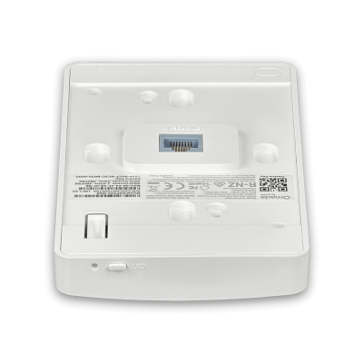 TP-LINK EAP235-WALL Punto de Acceso alimentado por PoE-af banda dual 2,4/5GHz ganancia 4dBi velocidad 300/867mbps puerto 1-1000 AC1200