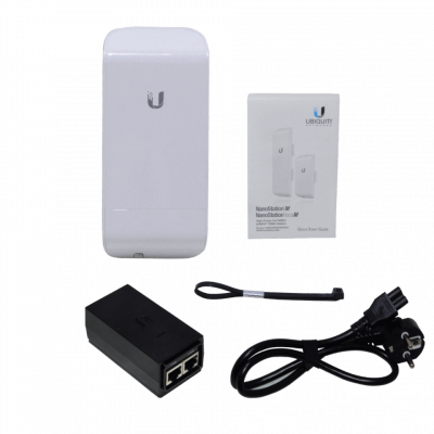 LOCOM5-LIQ DE SEGUNDA MANO UBIQUITI Equipo de Cliente/AP Airmax 5GHz 13dBi 23dBm 1-Puerto-100-RJ45 con PoE Pasivo 24V Incluido 2x2