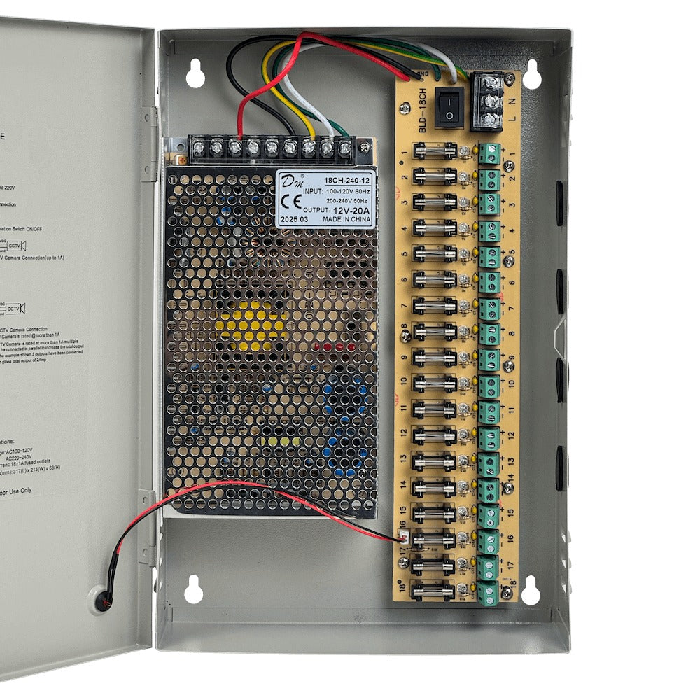 F12-20T Fuente de Alimentación 240W 12VDC 20A 18-Salidas Gabinete con Llave Piloto 100-240VAC