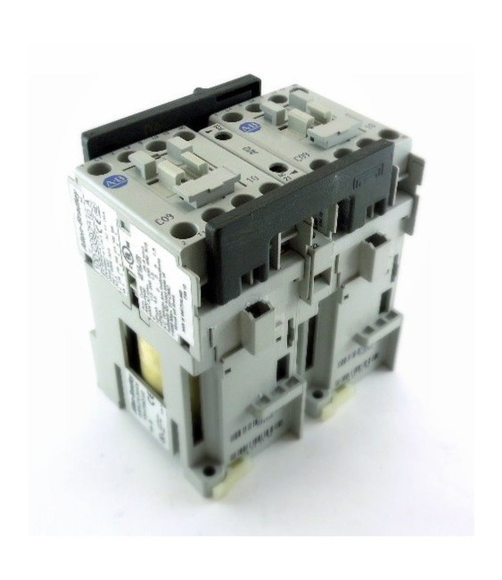 Reversing Contactor, 9A, 24V DC Coil, 2 NO 2 NC Auxiliary Contacts