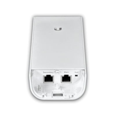 NSM2-LIQ. UBIQUITI USADO 2,4GHZ 2X2 2-100-RJ45 11DBI 28DBM Nanostation-M2