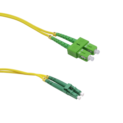 JFSAB6. Cable puente de fibra óptica monomodo SM dúplex de 6 metros con conectores SC/APC a LC/APC, núcleo de 9/125 µm y cubierta de 3 mm