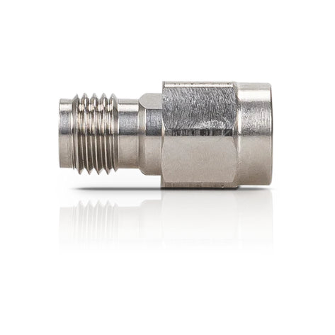 Adaptador SMA Macho a RP-SMA Hembra