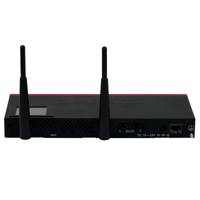 L009U-LIQ DE SEGUNDA MANO MIKROTIK 8-1000 1-SFP PANTALLA LCD USB L4 2,4GHz-1W-2x2 PoE-in/out 2-4dBi