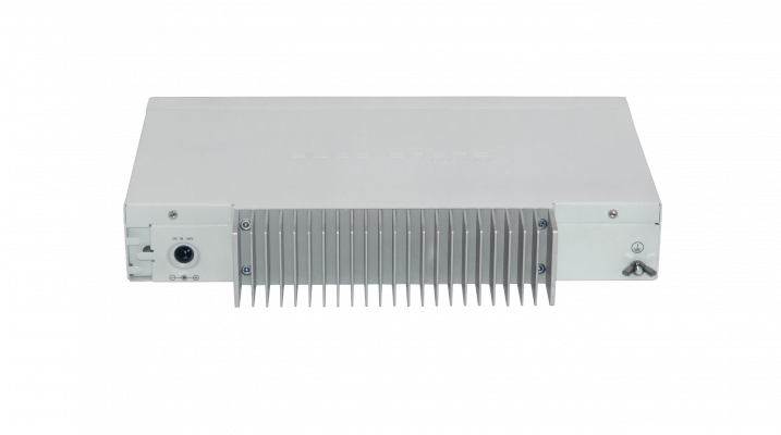CCR1009-7G-1C-PC. MIKROTIK Enrutador de cable 9-1GHz 7-1000 1-puerto SFP combinado USB RS232 L6 PoE/entrada 18-56V