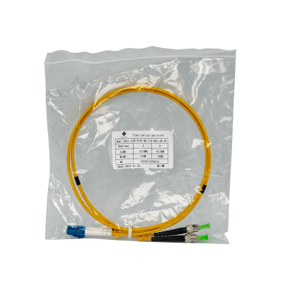 JFSLU1. Cable puente de fibra óptica monomodo SM dúplex LC/UPC a ST/APC de 1 metro, 9/125 µm, diámetro 3 mm