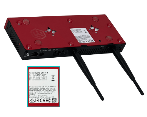 L009U-LIQ DE SEGUNDA MANO MIKROTIK 8-1000 1-SFP PANTALLA LCD USB L4 2,4GHz-1W-2x2 PoE-in/out 2-4dBi