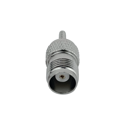 TH1C. Conector coaxial hembra TNC crimpeable para cable RG316, compatible también con RG174, referencia CA100.