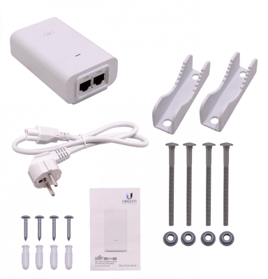 UAP-AC-M-PRO-LIQ. DE SEGUNDA MANO UBIQUITI incl-PoE48V 28dBm 2,4GHz-450 5Ghz-1300 2-1000 3x3-5dBi