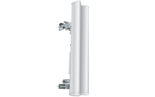 AM-2G15-120 UBIQUITI Antena Sectorial 15dBi Apertura 120° 2,4GHz Doble RP-SMA-H MIMO 2x2