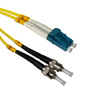 JFSLT1 Cable jumper de fibra óptica monomodo dúplex de 1 metro, conectores LC a ST/UPC, núcleo 9/125µm, cubierta LSZH de 3mm