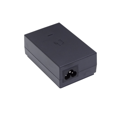 POE-48-24W-G UBIQUITI Inyector PoE Gigabit 48 Voltios 24 Vatios 2 Puertos RJ45 Entrada 220VAC UBI-POE-48-5G Necesita-Cable-C5
