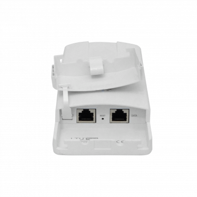 LTU-ROCKET UBIQUITI 4,9-6,2GHz 5GHz 1-1000 2-RPSMA 18-54V inc24V 1-SMA-GPS IP67