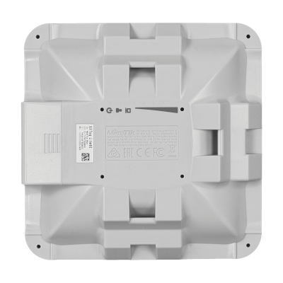 SXTSQ-LITE60 MIKROTIK 200mt 129x129mm 60GHz 802.11ad 1-100 RouterOS-L3 incl24V 0,2km