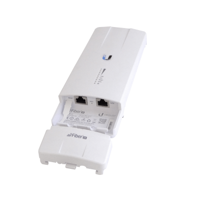 AF-2X UBIQUITI 2,4-2,5GHz 2-RPSMA-H 1-SMA-H/GPS 1-1000 1-ADMIN 500Mbps 200km