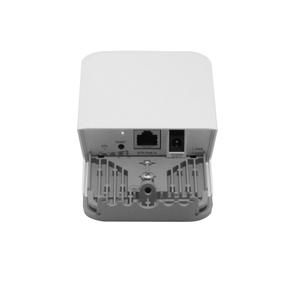 WIRELESS-WIRE MIKROTIK Kit de puente inalámbrico 60GHz 802.11ad con 2 unidades, alcance de 1 a 1000 metros, RouterOS Nivel 3, haz de 60º, incluye fuente 24V