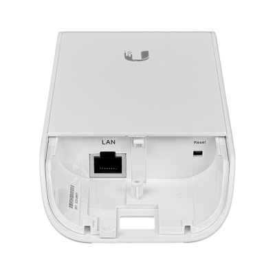 LOCOM2 UBIQUITI 2,4GHz 8,5dBi 23dBm 1-100-RJ45 incluye-PoE-24V 2x2 Para exteriores