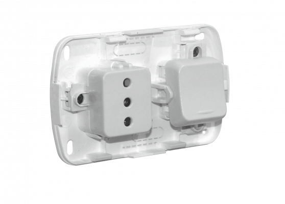 ENCH-INTERRUP KALOP Interruptor con Toma de Corriente Superficial Blanco con Conexión a Tierra Tekna KS39674
