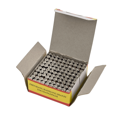 FUSE-1V Caja con 100 unidades de fusible cilíndrico de vidrio de acción rápida, 1 amperio, dimensiones 5x20 mm, 250 voltios.