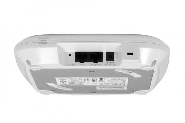 DAP-2682 D-LINK 2,4GHz-600 5GHz-1700 Wave2 Punto de Acceso 2-1000PoE AC2300 incluye12V