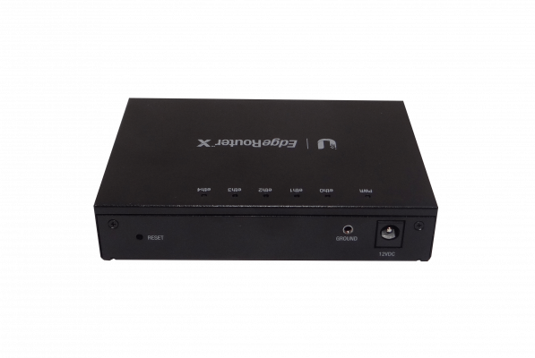 ER-X-LIQ USADO UBIQUITI 5-1000 POE-IN/9-26V POE-OUT inc-12V L2 EDGE-ROUTERX