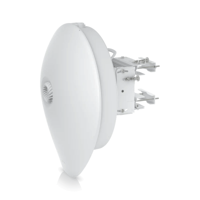 AF60-XR UBIQUITI 60GHz/57-71 2,5Gbps 15km 1-10G 1-SFP+10G Respaldo-5GHz incluye48V GPS