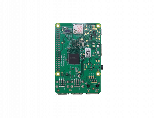 PI-3 RASPBERRY CPU Quad-Core 1.4GHz RAM 1GB Alimentación 5V-2A WiFi 2.4GHz Ethernet 10/100/1000 HDMI Salida Audio 3.5mm 4 Puertos USB