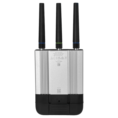 UMR-INDUSTRIAL UI LTE 2-1000 (Alimentación PoE entrada/salida) SIM GPS conector 4 pines ATX incluye Antenas incluye Fuente IP66