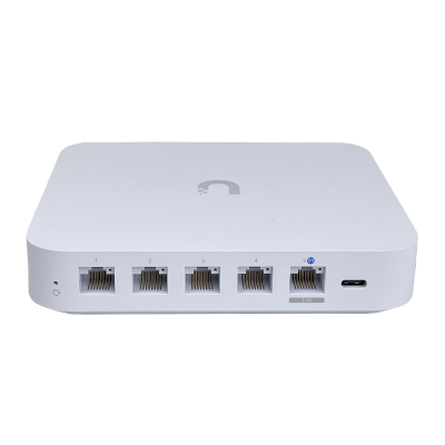 UCG-ULTRA-LIQ USADO UBIQUITI 1-2500 4-1000 IDS/IPS SD-WAN inc-5V USB-C BTE UniFi Gat