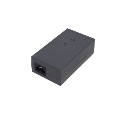 POE-50-60W UBIQUITI Alimentador PoE 50V 60W para AF-24 y USW-Flex, requiere cable de alimentación C5