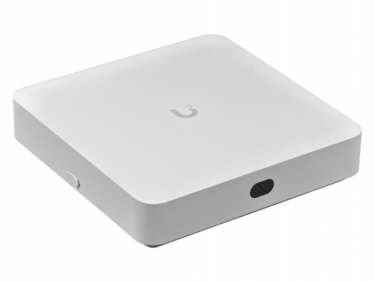 UNVR-INSTANT. GRABADOR UBIQUII NVR 7-1000(6-PoE 40W-tot HDMI Necesita-Disco Duro 3,5 Protección Acceso Conexión