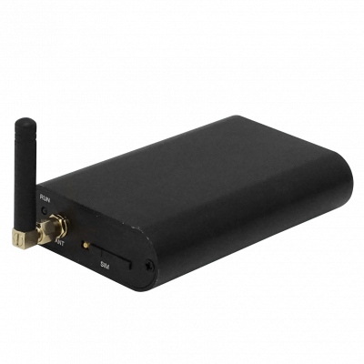 TG100 Gateway Celulink de ocasión con 1 conector SMA hembra, 1 ranura SIM GSM, 1 puerto LAN e incluye transformador de 12 VCC