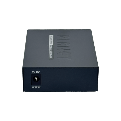XT-705A PLANET Convertidor de medios 1 puerto 10G Base-T a 1 puerto SFP+ 10G Sin gestión Interfaz de cobre Adaptador 5VDC/2A suministrado