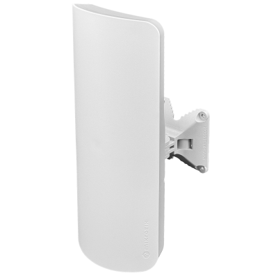 MANTBOX-AX-15S MIKROTIK 2,4/5GHz 1 puerto 1000 1 ranura SFP 12/15dBi incluye24V L22UGS-5HAXD2HAXD-15S