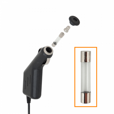 PLUG-AUTO-5 Adaptador de Corriente para Automóvil Macho 24V/12V a USB 5V-1500mA con Fusible de 2A, Modelo A02SXYE