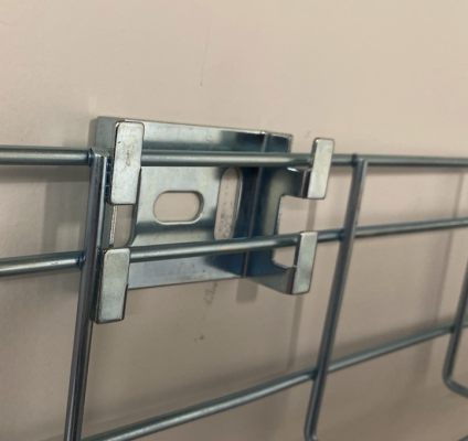 ESCAM-F LINKCHIP Soporte de Pared 77x45x20mm para Bandeja Tipo Canastilla de Malla de Alambre