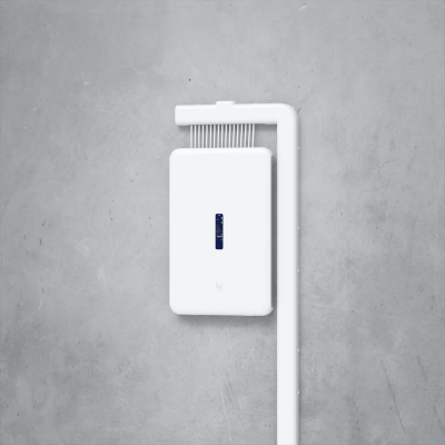 UACC-CRS Canaleta plástica blanca UBIQUITI de 397mm de largo, dimensiones 68,4 por 38,8mm, diseñada para el sistema UDW Dream Wall