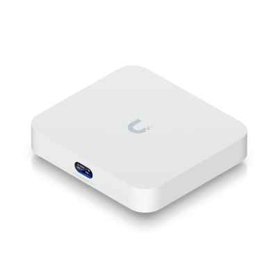 UCG-ULTRA UBIQUITI 1-2500 4-1000 IDS/IPS SD-WAN incl-5V USB-C BTE UniFi Gateway