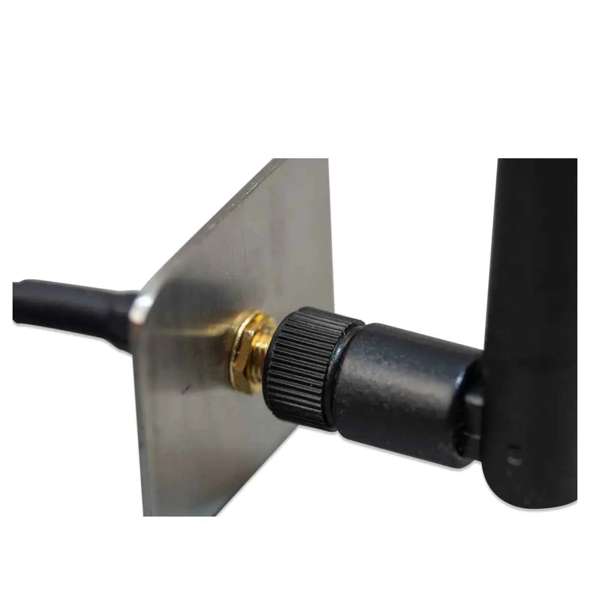 Antena LTE-M externa para Victron GlobalLink 520 (con cable de 5 metros, montaje en pared)