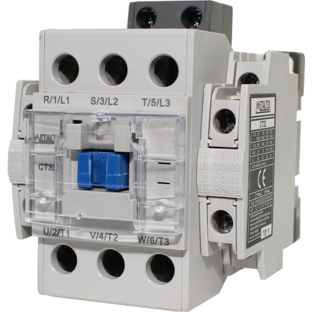 Contactor tripolar Bobina 110VAC CT32-E5-322 Caja Dañada