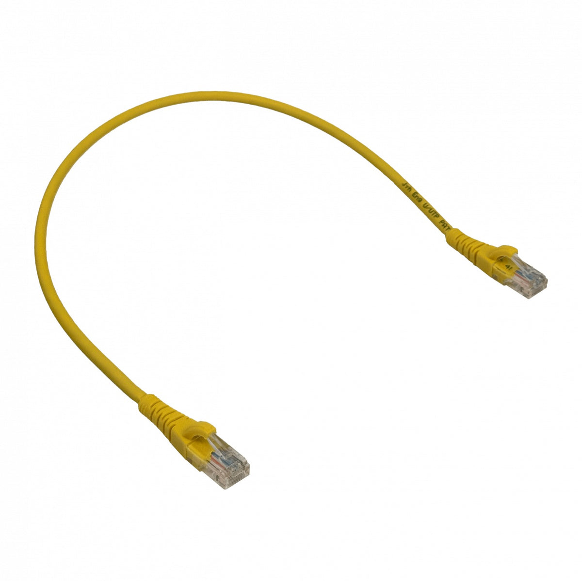 CPM-05-4. LINKMADE Pack de 4 cables patch de 50 cm, Cat5E, color amarillo, cubierta LSZH, multifilar con conectores inyectados.