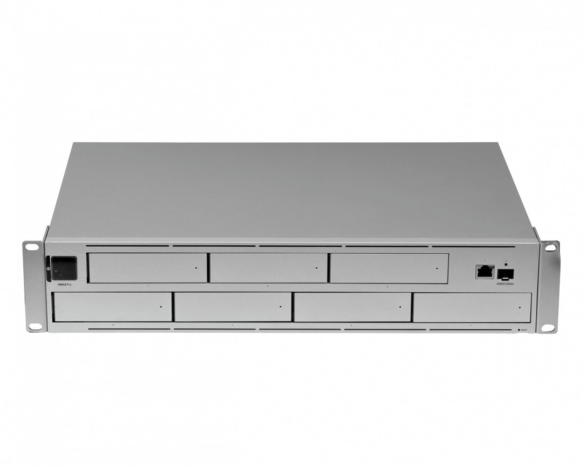 UNAS-PRO-LIQ USADO UI NAS 7xHD-RAID 1-1000 1-SFP+10G 2U opc-redundant/USP-RPS UniFi