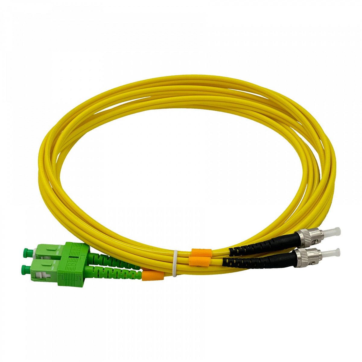 JFSAT3. Cable puente de fibra óptica monomodo dúplex de 3 metros con conectores SC/APC a ST/UPC, diámetro de 3 mm y fibra 9/125 µm.