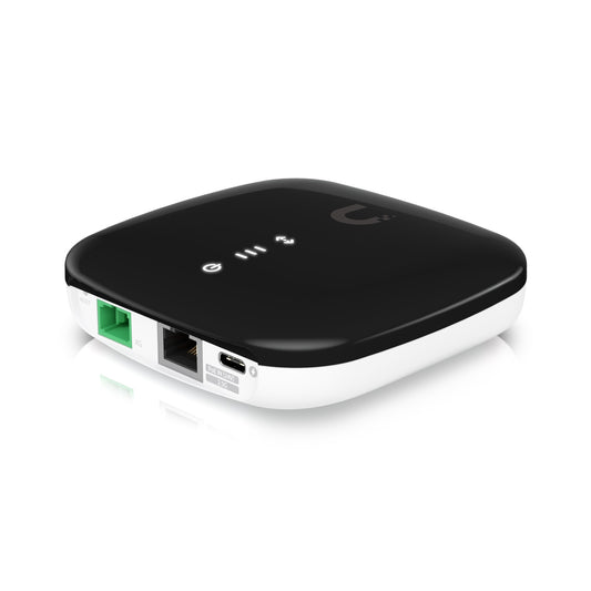 UISP-FIBER-XG. Equipo terminal XGPON de UI con 1 puerto 1-2500, 1 conector SC/APC monomodo, incluye fuente 5V/3A Tipo-C, alcance 20 km, enrutador UISP-FIBER-XG-EU de UBIQUITI
