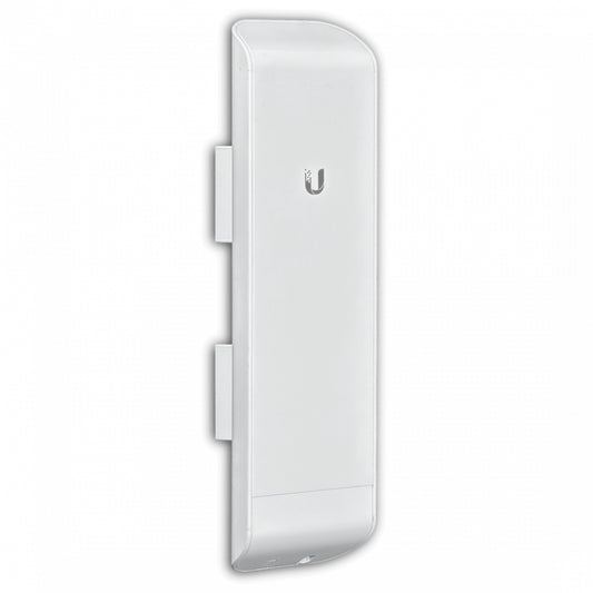 NSM2-LIQ. UBIQUITI USADO 2,4GHZ 2X2 2-100-RJ45 11DBI 28DBM Nanostation-M2