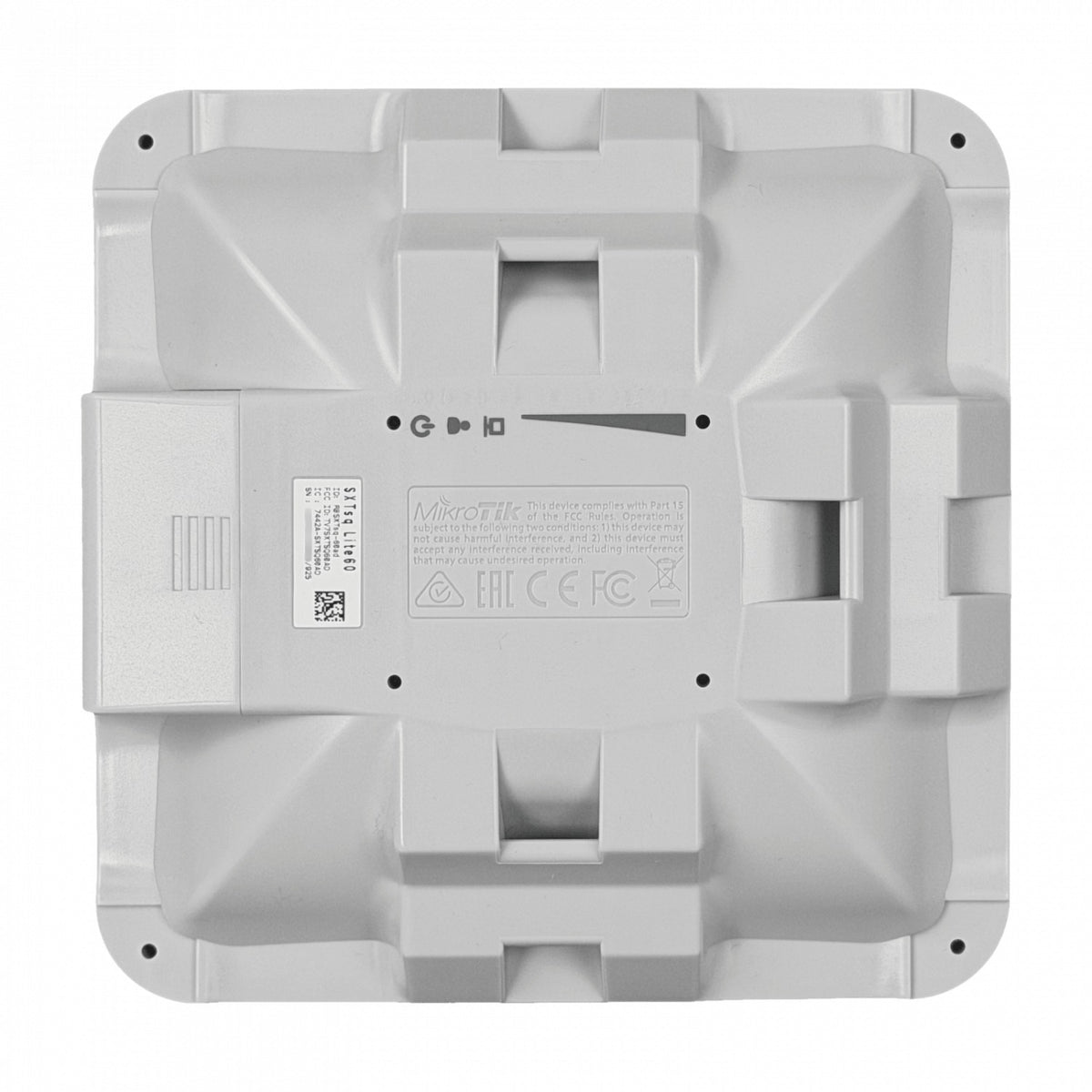 SXTSQ-LITE60 MIKROTIK 200mt 129x129mm 60GHz 802.11ad 1-100 RouterOS-L3 incl24V 0,2km