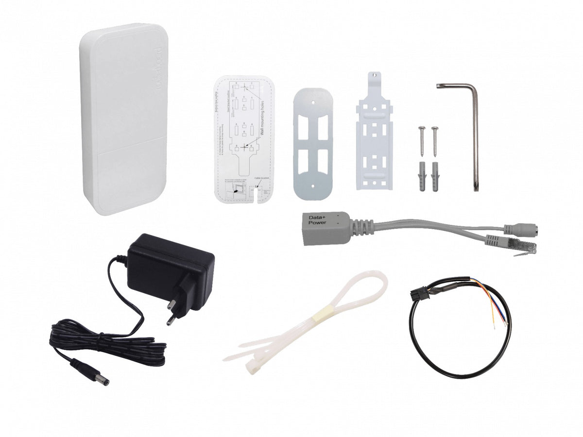 WAP-LTE-KIT-LIQ MIKROTIK de segunda mano con módem LTE bandas 1-2-3-7-8-20, conector U.FL externo, WiFi 2.4GHz a 22dBm y antena 2x2 de 2dBi